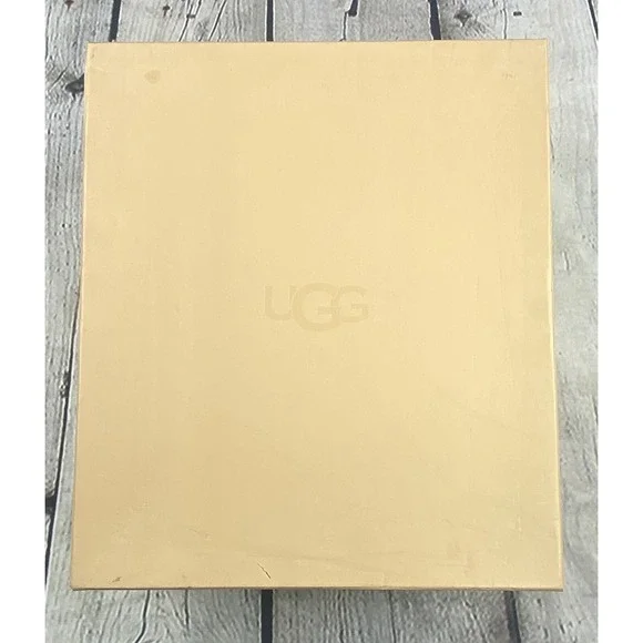 UGG Classic Mini 40:40:40 Anniversary Sand Suede Boots Size 10 Womens fits Men 8 - Picture 10 of 11